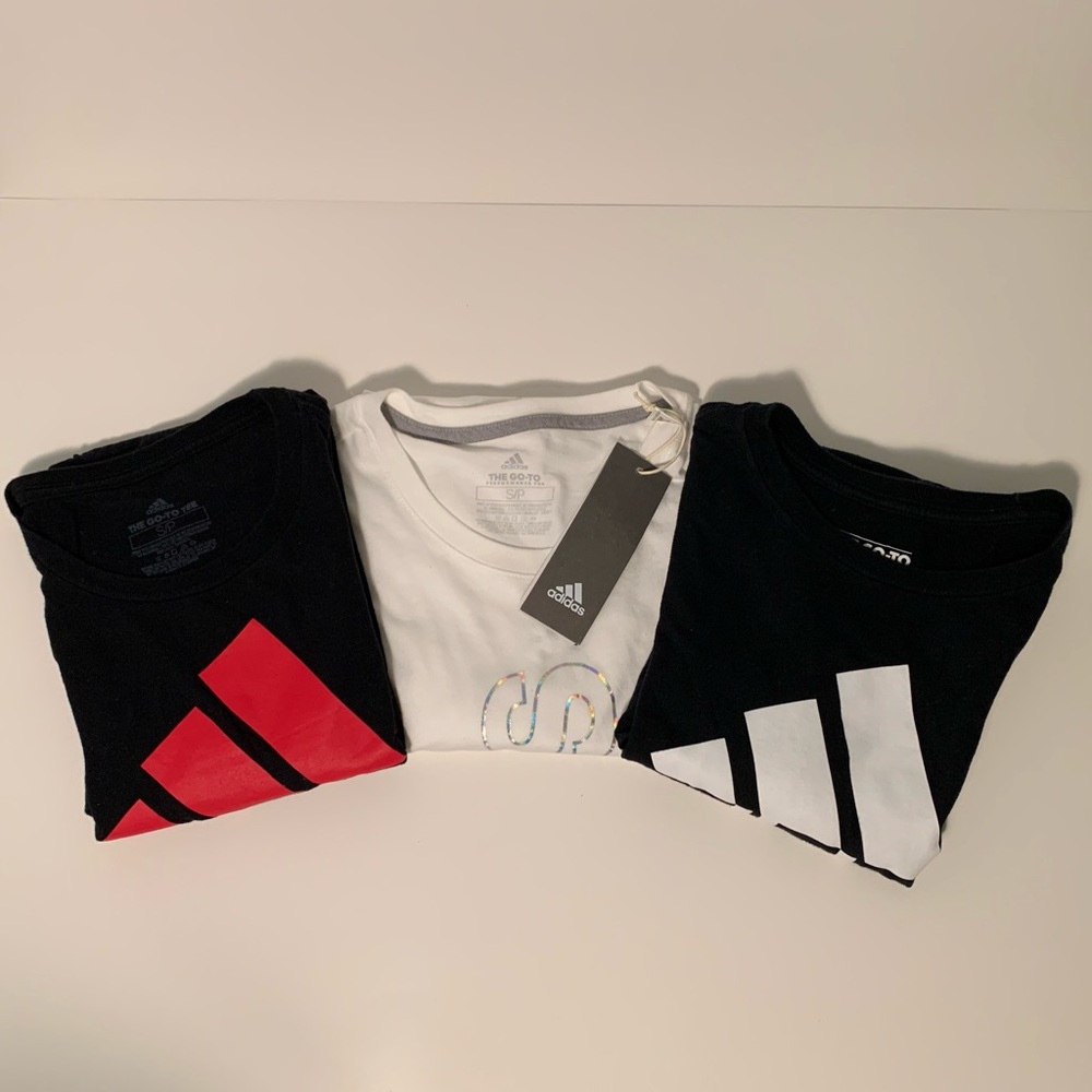 Adidas T-shirts Black and White Size Small